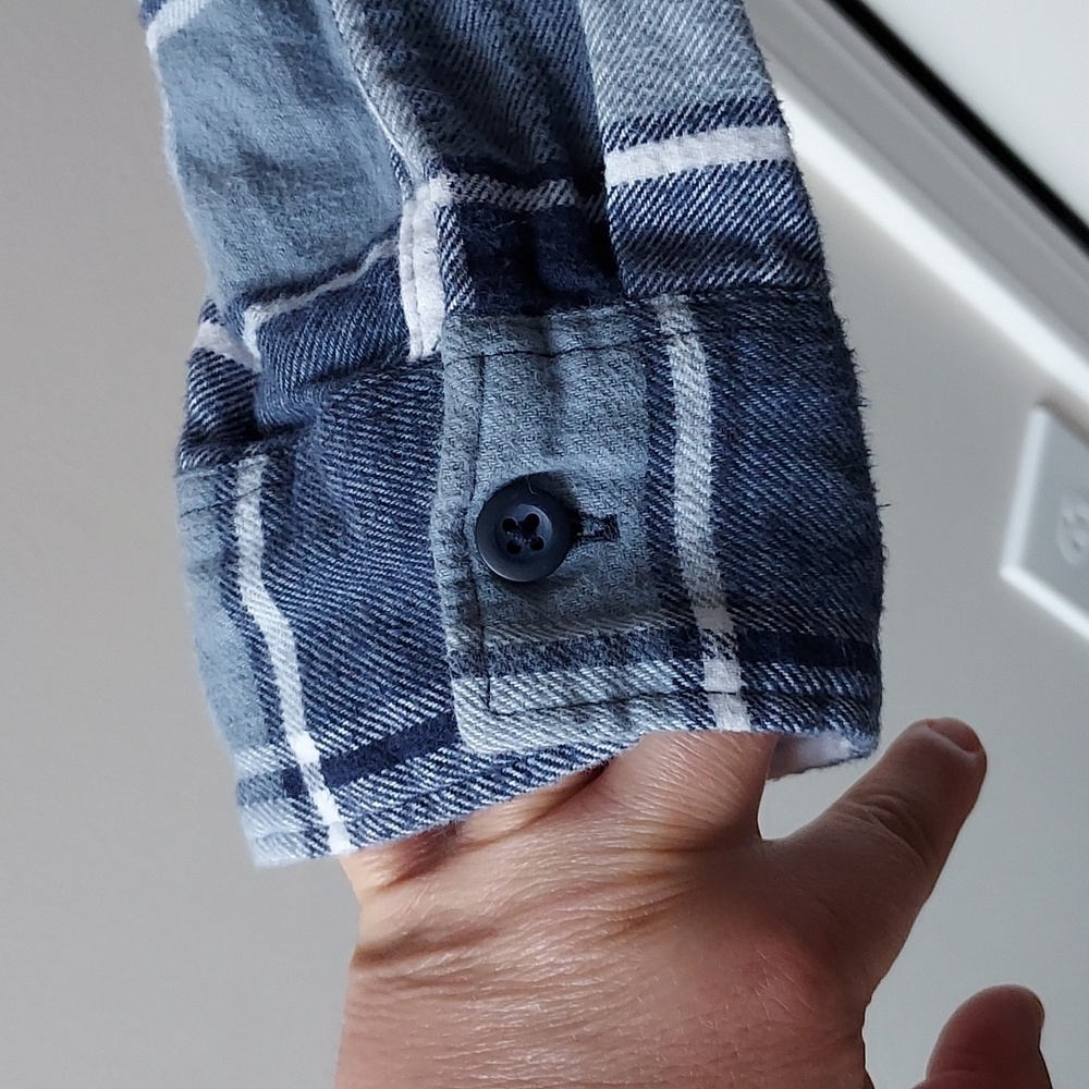 American Eagle Large Button Down Blues/White Shirt - image 3